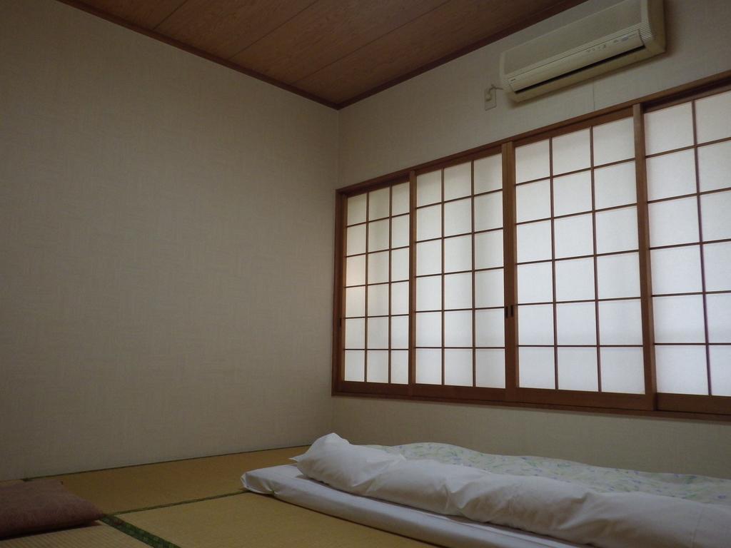 Uokagi Ryokan Наґоя Екстер'єр фото