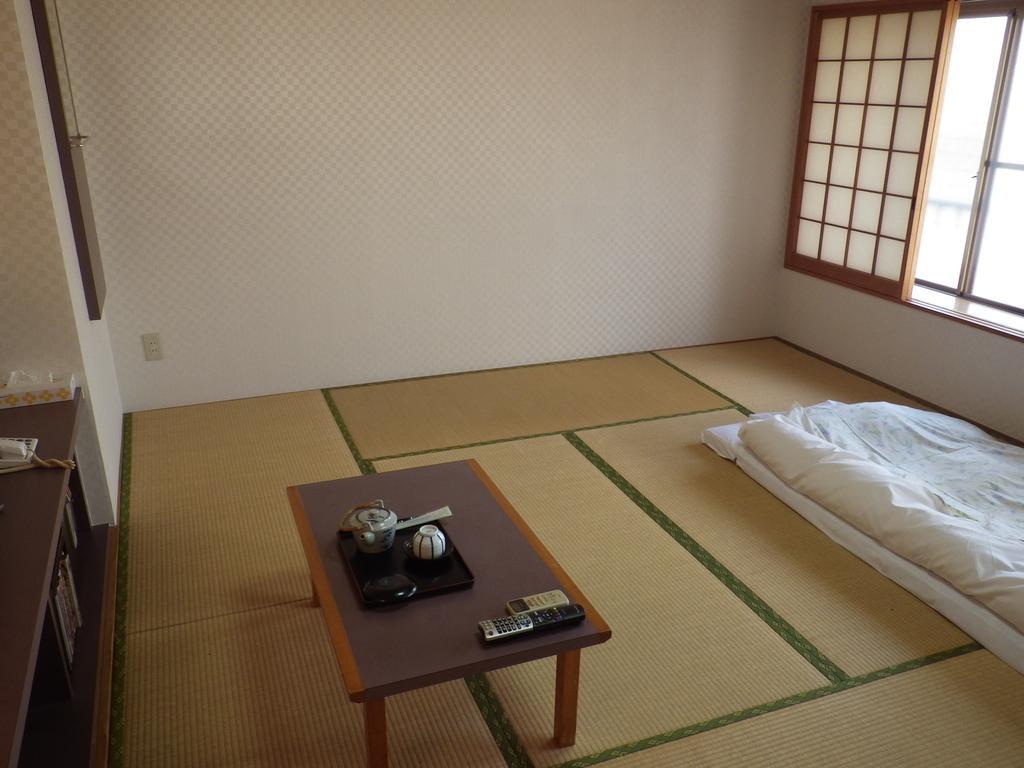 Uokagi Ryokan Наґоя Екстер'єр фото
