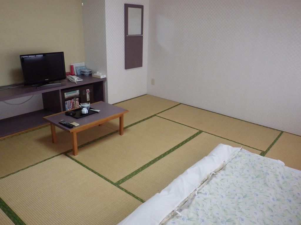 Uokagi Ryokan Наґоя Екстер'єр фото