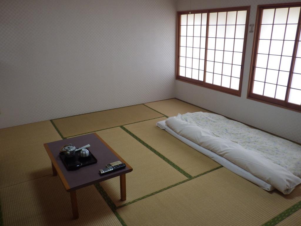 Uokagi Ryokan Наґоя Екстер'єр фото