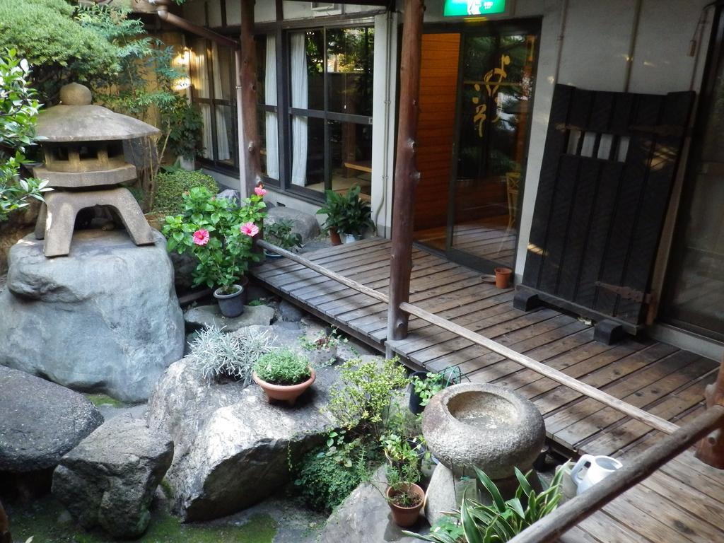 Uokagi Ryokan Наґоя Екстер'єр фото