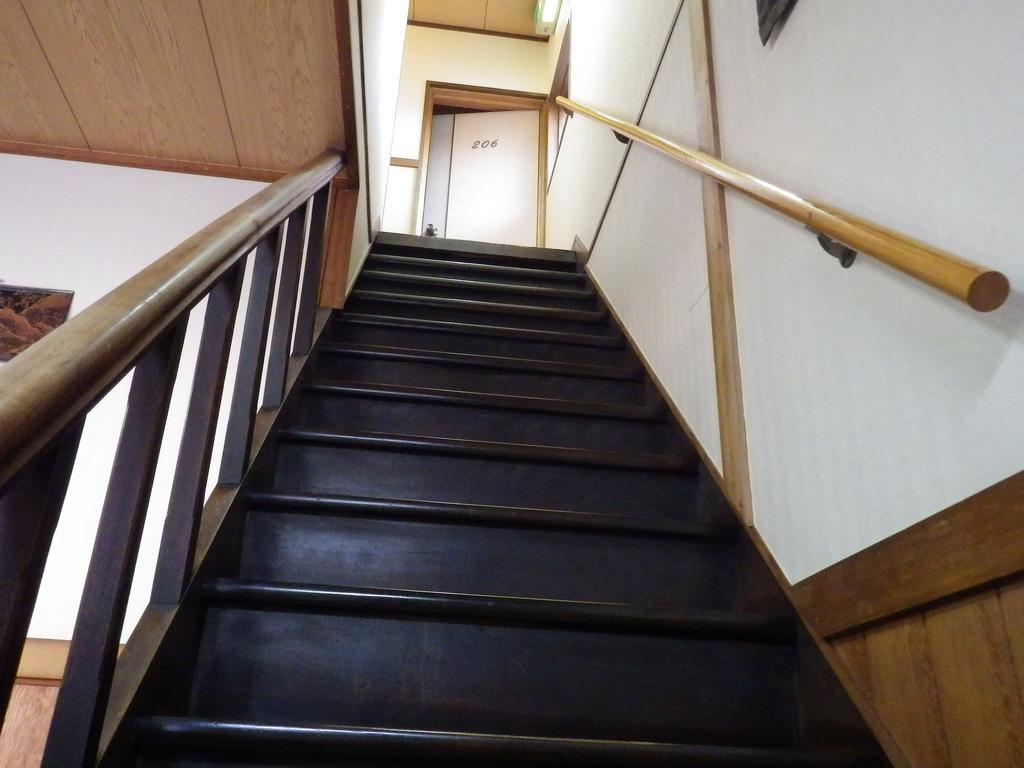 Uokagi Ryokan Наґоя Екстер'єр фото